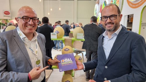 David Bodas y Antonio Gutiérrez, de Syngenta, presentando Ideal Melons, concepto que opta a un Innovation Awards