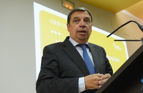 Luis Planas anuncia una línea de 79 millones de euros para potenciar la agricultura de precisión