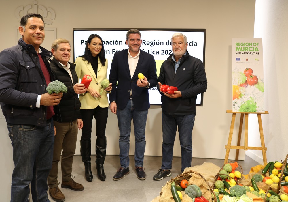 La Región estará presente en la Fruit Logística de Berlín para reforzar su presencia en los mercados internacionales y defender “lo que el agua nos da”