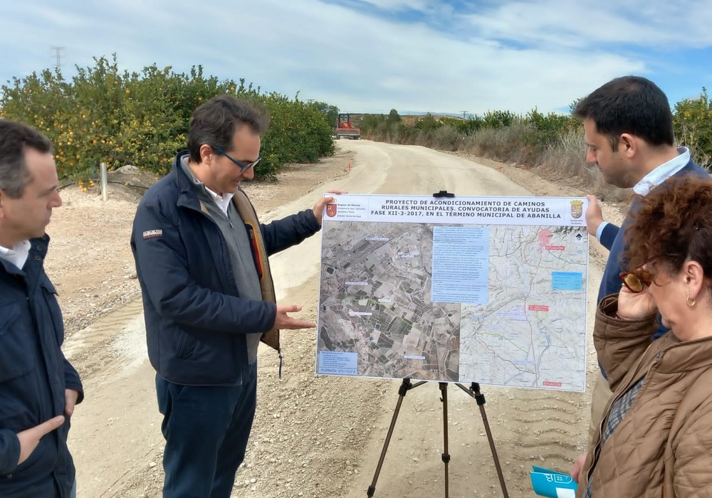  La Comunidad invierte 673.000 euros en la reparación y mejora de dos caminos rurales en el término municipal de Abanilla