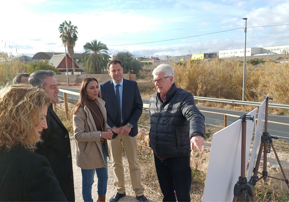 La Comunidad acondiciona los caminos rurales de Los Romeros y Los Arcos en Alcantarilla con una inversión de 240.000 euros